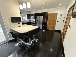 Photo 8- click for photo gallery